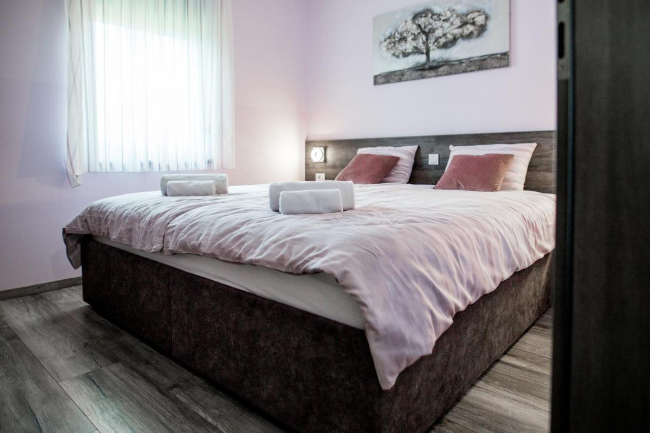 Apartments Dora สเวติ มาร์ติน นา มูรี ภายนอก รูปภาพ