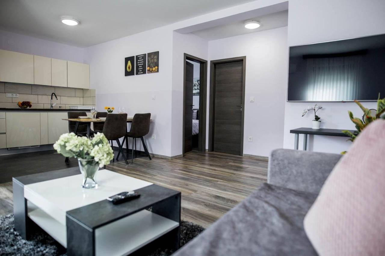 Apartments Dora สเวติ มาร์ติน นา มูรี ภายนอก รูปภาพ