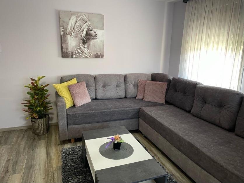 Apartments Dora สเวติ มาร์ติน นา มูรี ภายนอก รูปภาพ